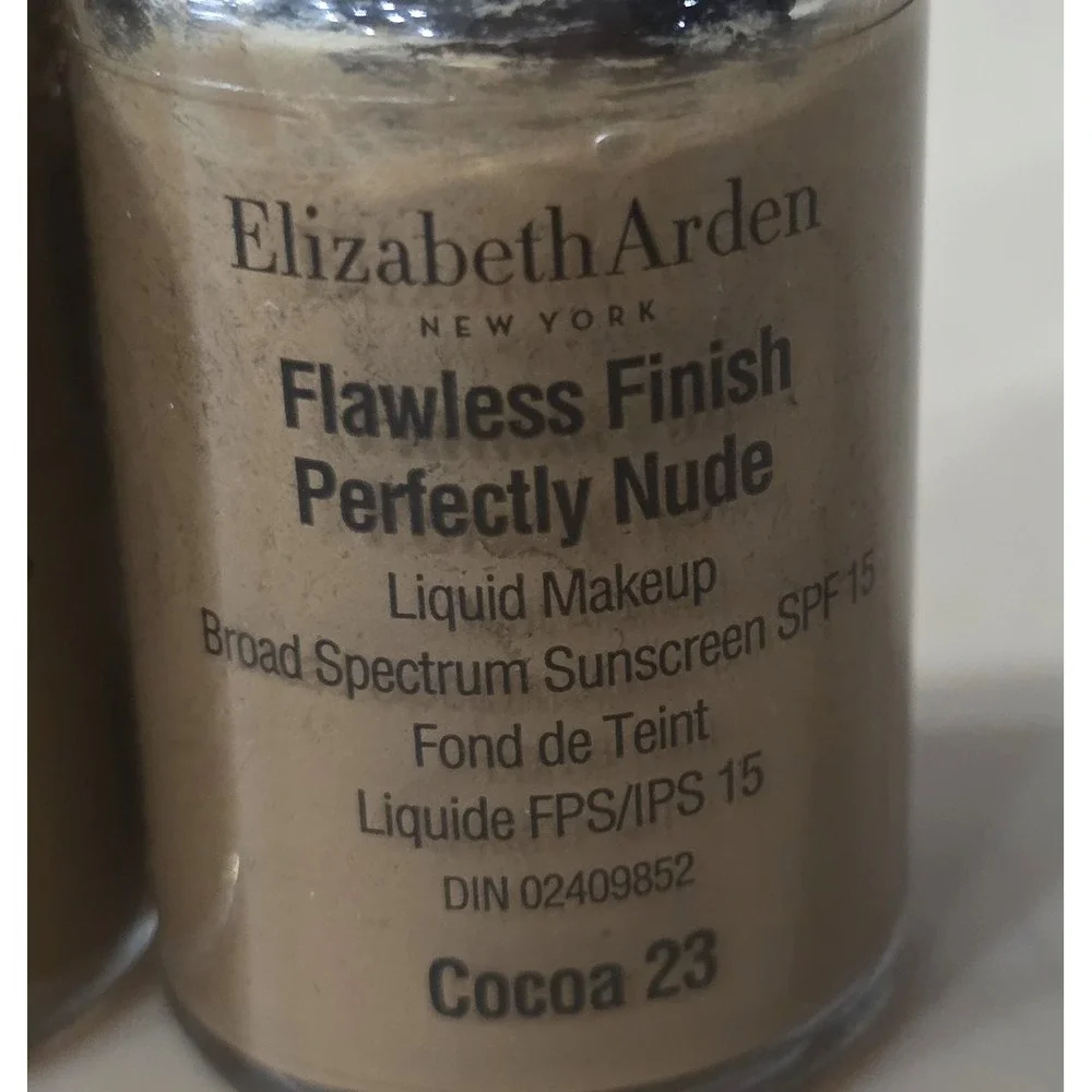3X‎ Elizabeth Arden Flawless Finish Perfectly Nude Makeup SPF15 Liquid Cocoa 23